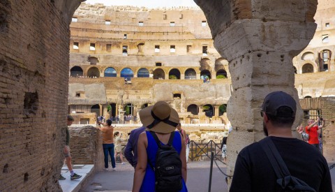 Colosseum with Gladiator Arena Floor, Forum and Palatine Hill Semi-Private Tour - image 2