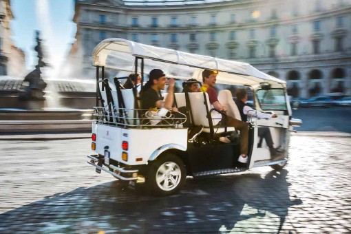 Private Tuk Tuk Tour of Rome